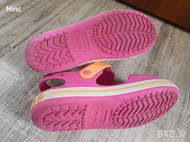 Детски сандали Crocs 35, снимка 4 - Детски сандали и чехли - 41121486