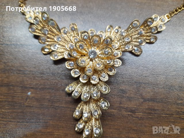 Луксозно дамско колие