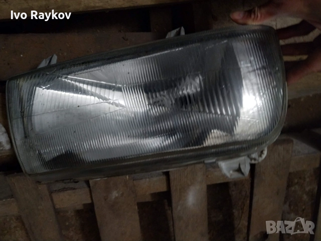 Десен фар за VW VENTO (1H2) 1.9 D ,  084411112R, снимка 2 - Части - 52870261