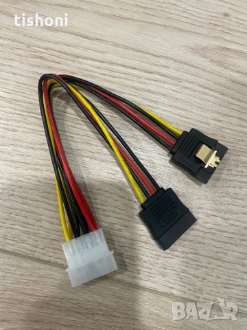 кабели molex към sata