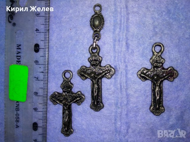 ЛОТ Три НЕОГОТИЧЕСКИ СРЕБРИСТИ ЛАКИРАНИ КРЪСТЧЕТА РАЗПЯТИЯ 37692, снимка 6 - Колиета, медальони, синджири - 40684979