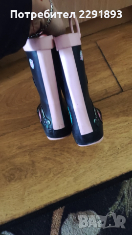 Прекрасни английски гумени ботуши!Дължина на стелката 17см., снимка 2 - Детски боти и ботуши - 52029183