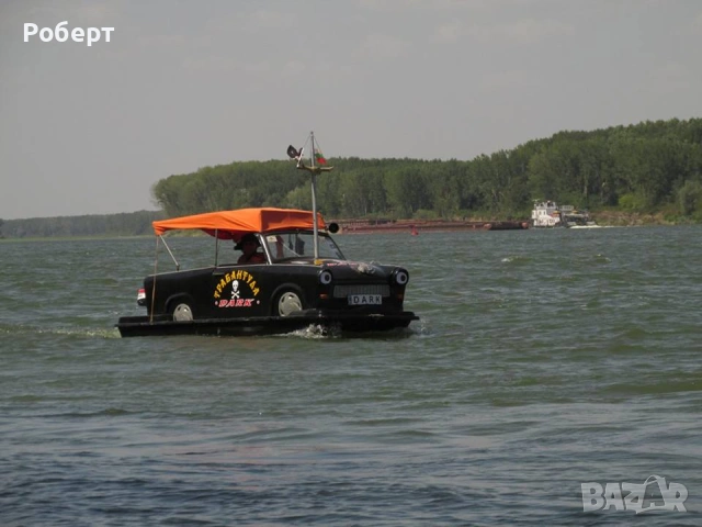 Продава лодка Трабантулата с двигател 5 кси ремарке без регистрация, снимка 3 - Автомобили и джипове - 53619595