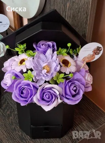 Тематични букети със сапунени цветя от пластичен сапун за абитуриенски бал и дипломиране, снимка 7 - Подаръци за жени - 50042109