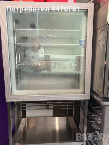 Мини фризер-витрина с поставка на колела, снимка 2 - Оборудване за магазин - 50419383
