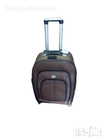 Текстилен куфар с 4 завиващи колела и разширение - 60см. височина,цвят-кафе, снимка 1 - Куфари - 42702123