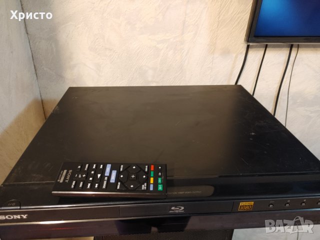 Sony bdp s300, снимка 2 - Плейъри, домашно кино, прожектори - 34034101