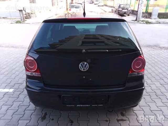 VW Polo 1.4i-75kc., снимка 7 - Автомобили и джипове - 53659022