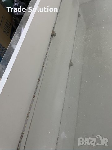 Продавам витрина етажерка, снимка 4 - Етажерки - 42690245