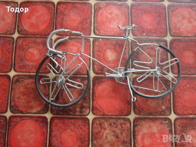 Арт модел колело велосипед играчка , снимка 1 - Колекции - 36111147