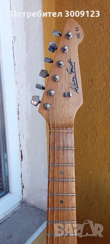 Детска китара с усилвател , снимка 3 - Китари - 53776968