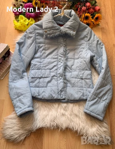 Светло синьо яке