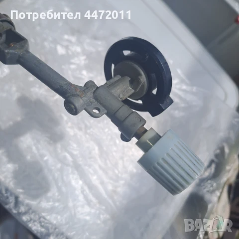 За Продажба: Глава за Газова Горелка / Накрайник - Байонетна Връзка за Флакон