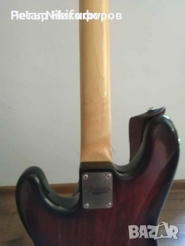 Продавам бас китара Jassen precision bass, снимка 2 - Китари - 52064158
