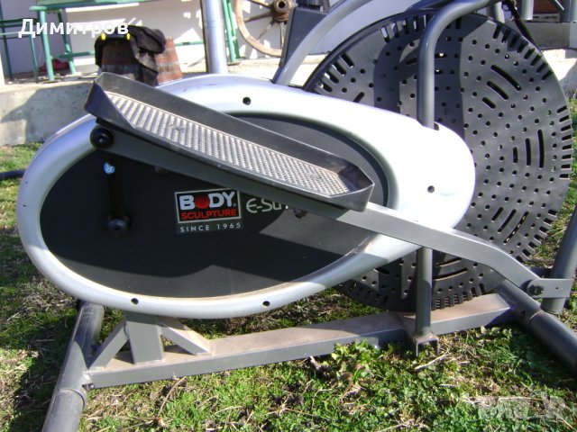 Крос тренажор , снимка 6 - Фитнес уреди - 44477244