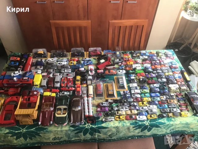 Minichamps,Bburago,Howheels,Autoart и други. Разпродажба на колекция!, снимка 10 - Колекции - 56144055