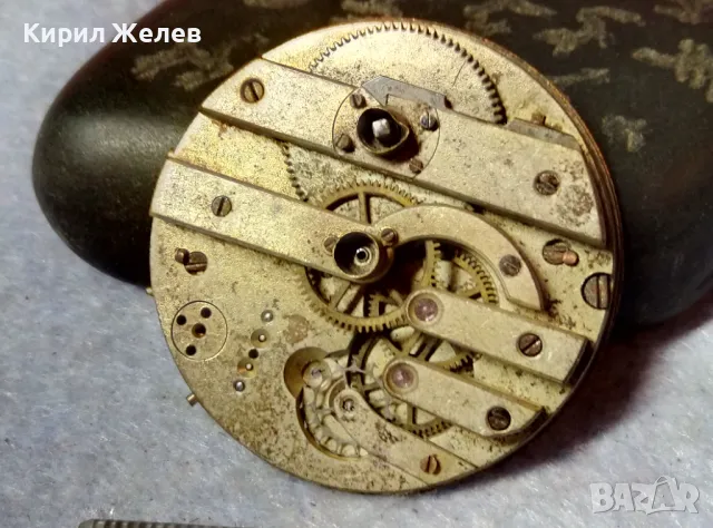 МЕХАНИЗЪМ от РЯДЪК СТАР ШВЕЙЦАРСКИ ДЖОБЕН ЧАСОВНИК с ПОРЦЕЛАНОВ РИМСКИ ЦИФЕРБЛАТ 49651