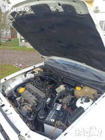 Opel Astra F 1.6 Sport, снимка 13 - Автомобили и джипове - 52635790