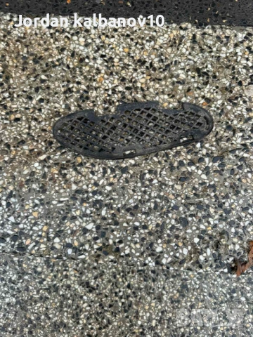 Решетка в предна броня на Мерцедес Mercedes W202 само за 5Eur. а2028851123, снимка 4 - Части - 53309529