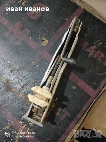 Крик Ауди Пасат, снимка 4 - Аксесоари и консумативи - 34081543