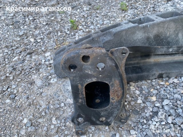 Основа предна броня За Vw голф плюс.2005-2009г, снимка 4 - Части - 42032968