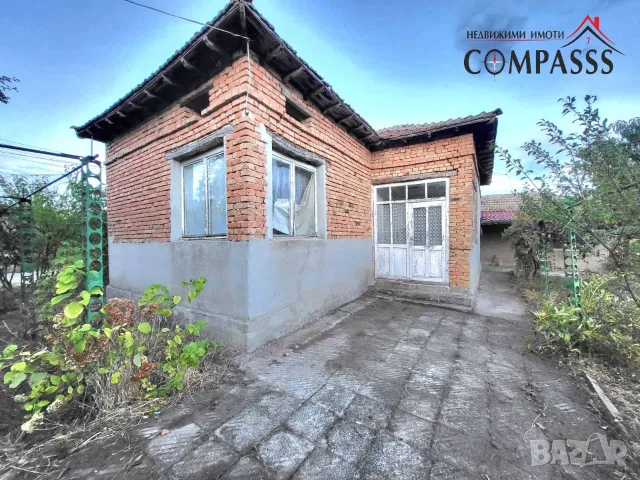 с. Пчеларово, обл. Добрич Къща с двор – 22000евро!