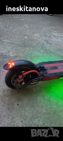 Електрическа тротинетка Kirin M4 , снимка 2 - Скейтборд, ховърборд, уейвборд - 52485018