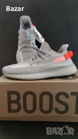 Нови Оригинални Обувки Adidas Yeezy Boost Размер 44 2/3 изключително удобни маратонки , снимка 4 - Спортни обувки - 40430235