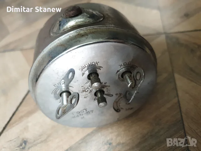 стар работещ съветски часовник, снимка 2 - Антикварни и старинни предмети - 56138286