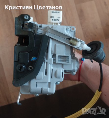 Ел. брави от Ауди А6 Ц6 4ф, снимка 3 - Части - 42283254