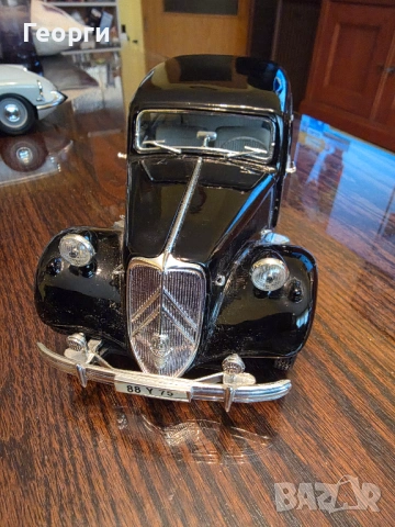 CITROEN 15CV 6 CYL. - 1952-MAISTO 1/18 -