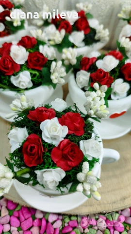 Сладурски чашки с нежни цветлета в бяло и червено!, снимка 14 - Декорация за дома - 51925312