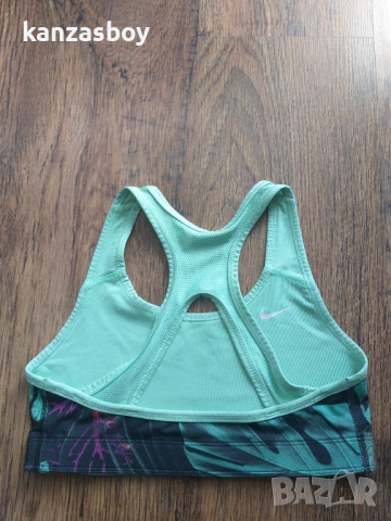 nike - страхотно спортно бюстие КАТО НОВО, снимка 6 - Корсети, бюстиета, топове - 36374348