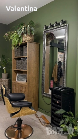 Отдаваме под наем фризьорски работни места, снимка 3 - Офиси - 53153036