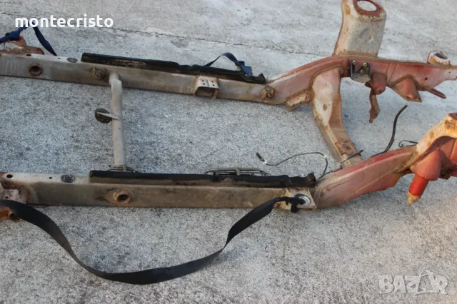 Шаси Suzuki Grand Vitara (1999-2005г.) 3 врати / 2 врати, снимка 15 - Части - 47672075