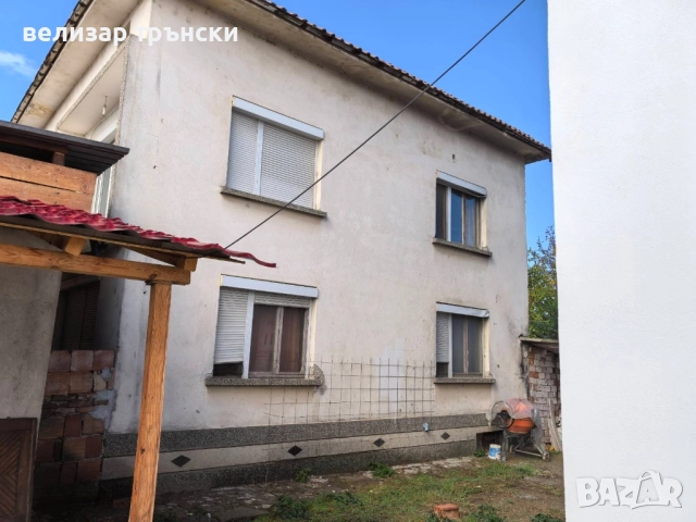 къща двуетажна с магазин, снимка 9 - Къщи - 52160344