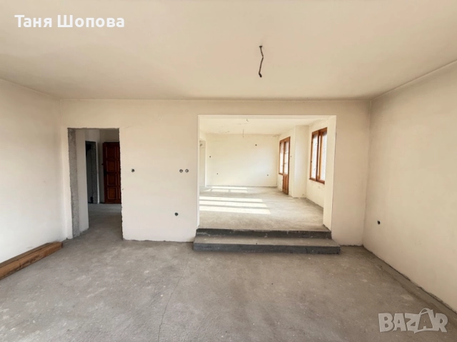 Многостаен апартамент с гараж за продажба в рад Петрич, снимка 6 - Апартаменти - 52443459