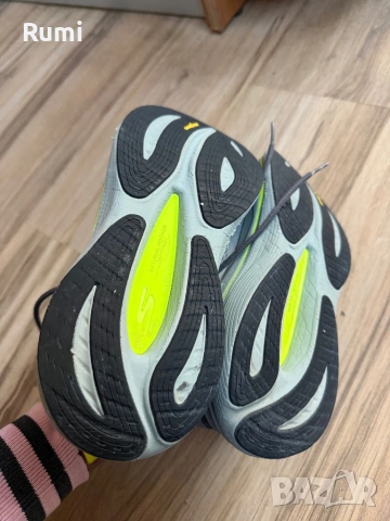 Оригинални маратонки Skechers MAX CUSHIONING! 41 н, снимка 9 - Маратонки - 53761183