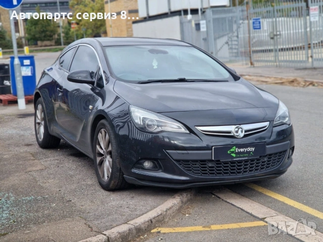 на части Опел Астра Opel Astra GTC 2012 година 2,0 дизел Автомоатик, снимка 4 - Автомобили и джипове - 53061202