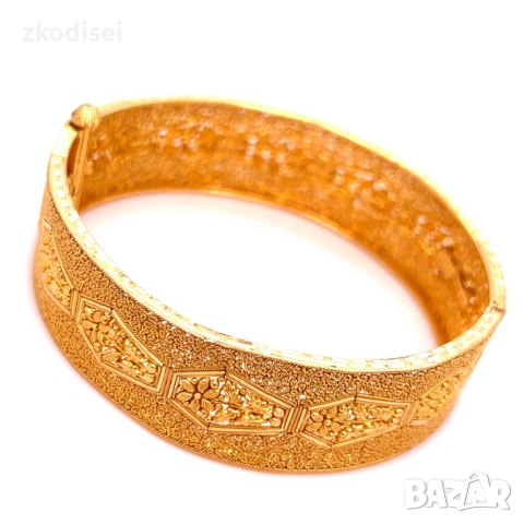 Златна дамска гривна 37,80гр. 22кр. проба:916 модел:34737-1, снимка 2 - Гривни - 52247457