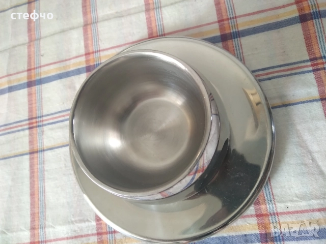 Предлага 10 комплекта метални чаши с чинийки на Артдизайн , снимка 2 - Чаши - 52225869