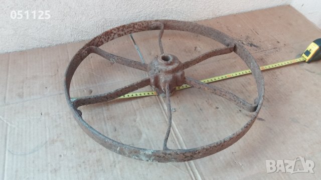 масивно метално ковавано възрожденско колело от каруца, файтон, снимка 10 - Антикварни и старинни предмети - 39259910