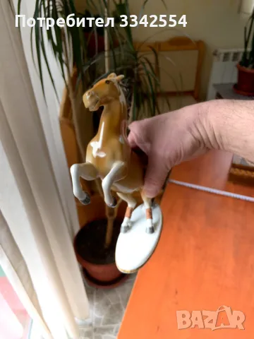 ПОРЦЕЛАН ФИГУРА СТАТУЕТКА ОТ РАННИЯ СОЦ МАРКИРОВКА, снимка 2 - Други ценни предмети - 50054284