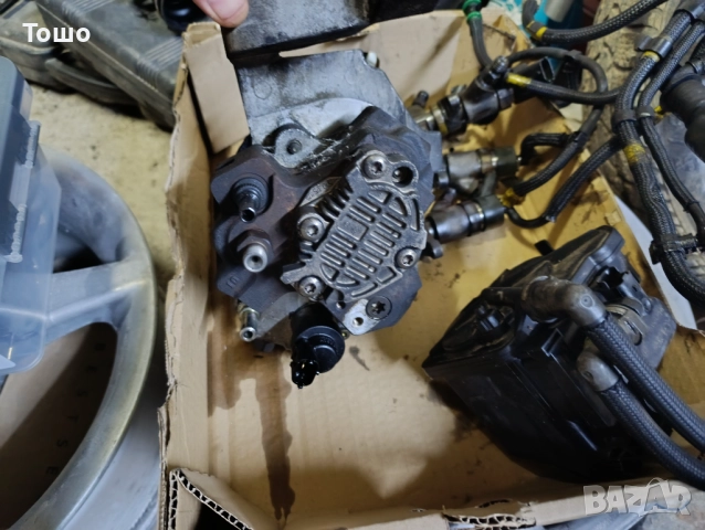 Дюзи и ГНП 1.6hdi 109кс, снимка 2 - Части - 51585753