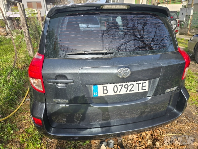 ТОЙОТА RAV4 2.2 XT-R, снимка 3 - Автомобили и джипове - 51490821