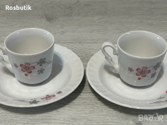 Старинен нежен сервиз за кафе 6 чаши и 6 чинии , снимка 3 - Сервизи - 53455186