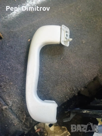 Предна дясна ръкохватка таван Opel Zafira B 2005 и 2015 г.,