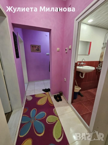 Продавам тристаен апартамент в кв. Здравец , снимка 10 - Апартаменти - 53035281