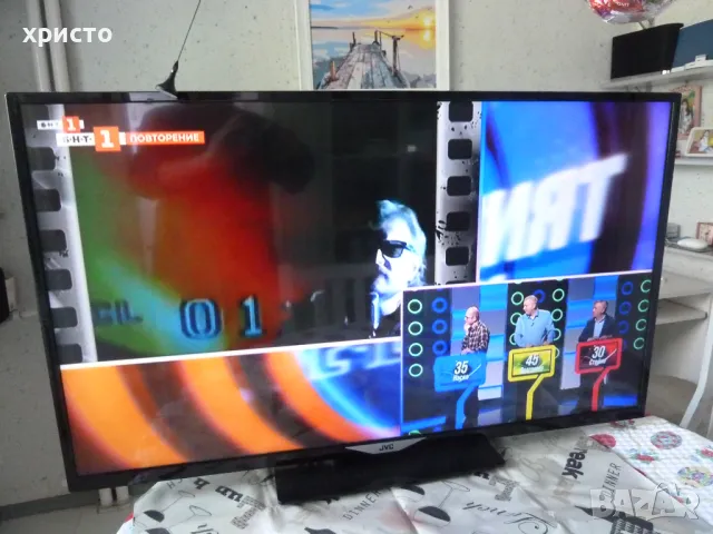 телевизор JVC LT-43VF52J 43 инча смарт, снимка 2 - Телевизори - 50020569