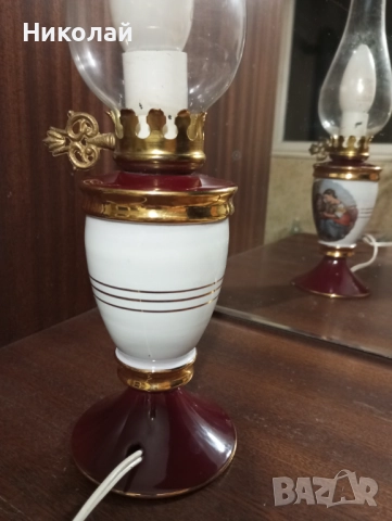 Красива порцеланова нощна лампа, снимка 5 - Антикварни и старинни предмети - 52512515